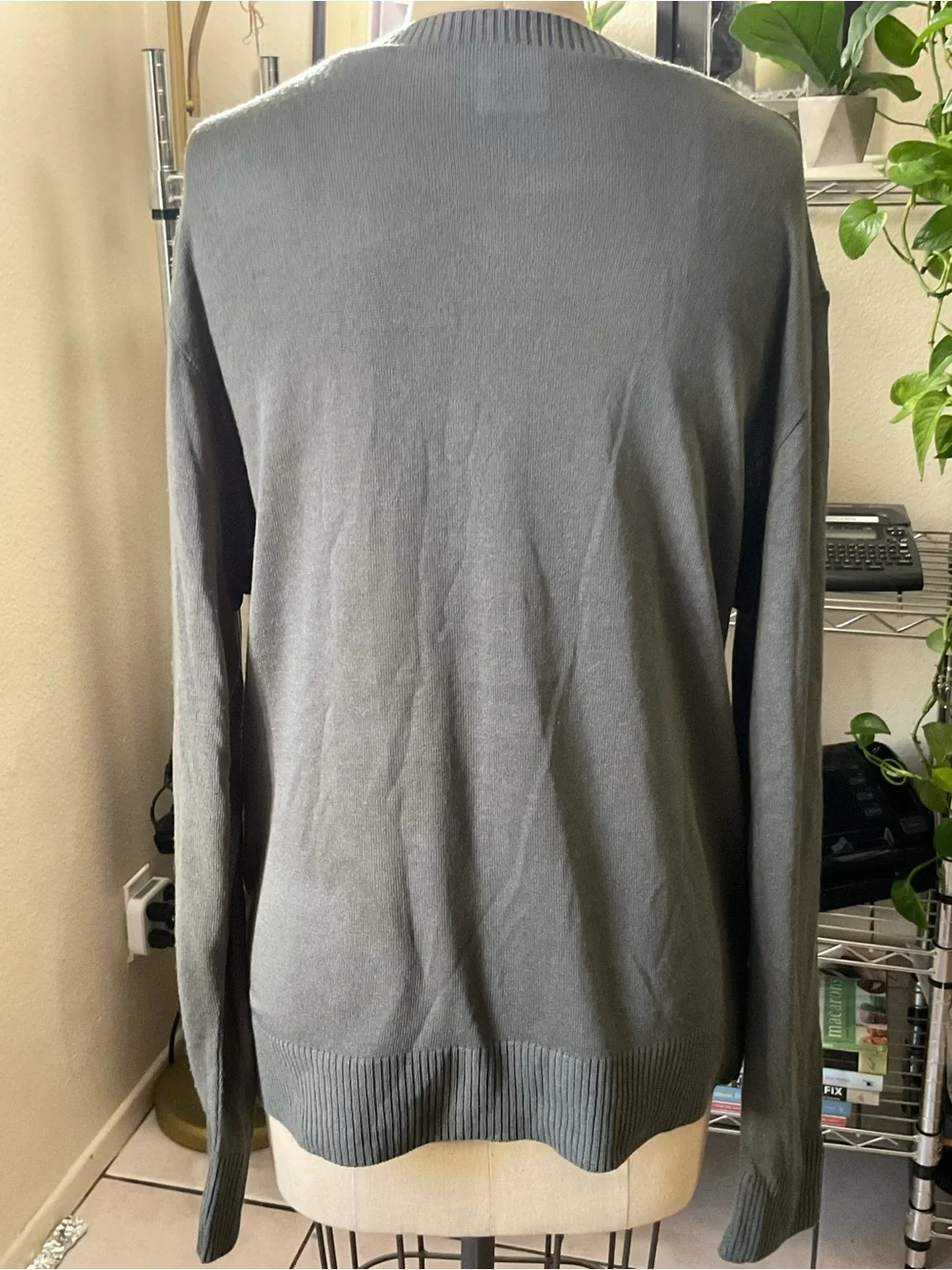 💜💜💜Star Wars Men's Gray & Black Vader Crewneck Sweater